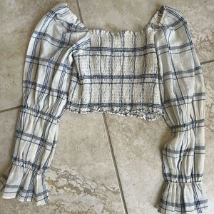 Linen long sleeve crop top